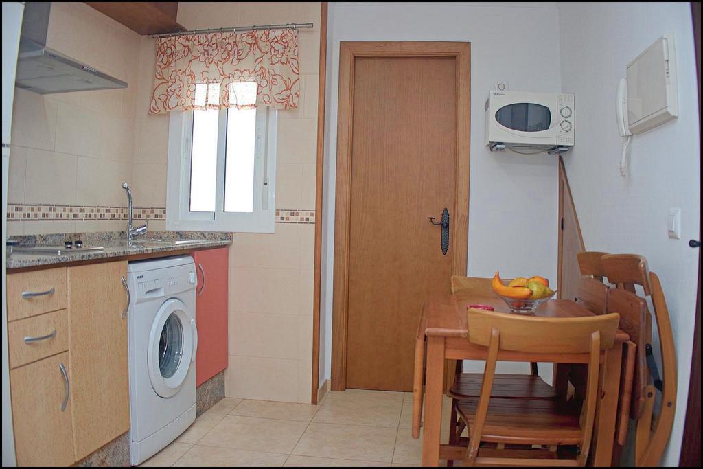 Apartamento Centro De Conil Conil De La Frontera Esterno foto